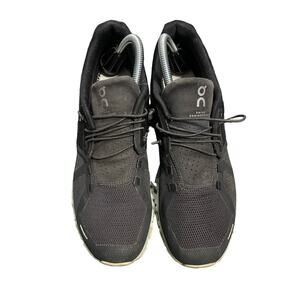 On Running Cloud 5 Sneakers Women's Size 10